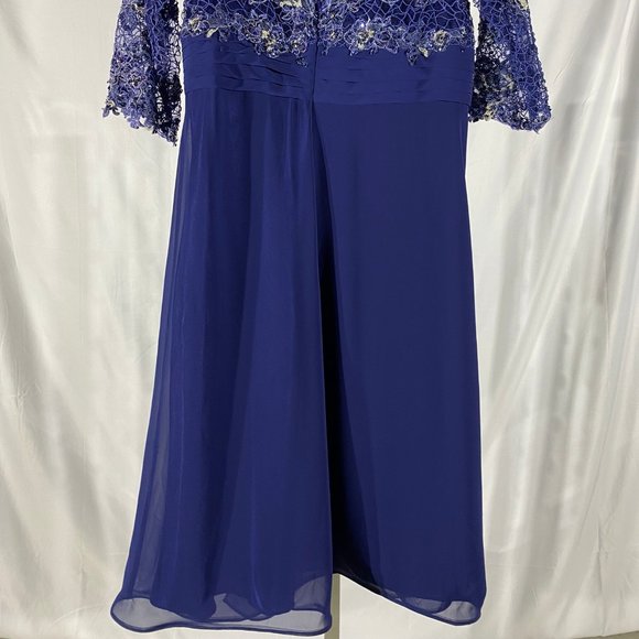 Dress - Social Occasions by Mon Cheri - Picture 4 of 6